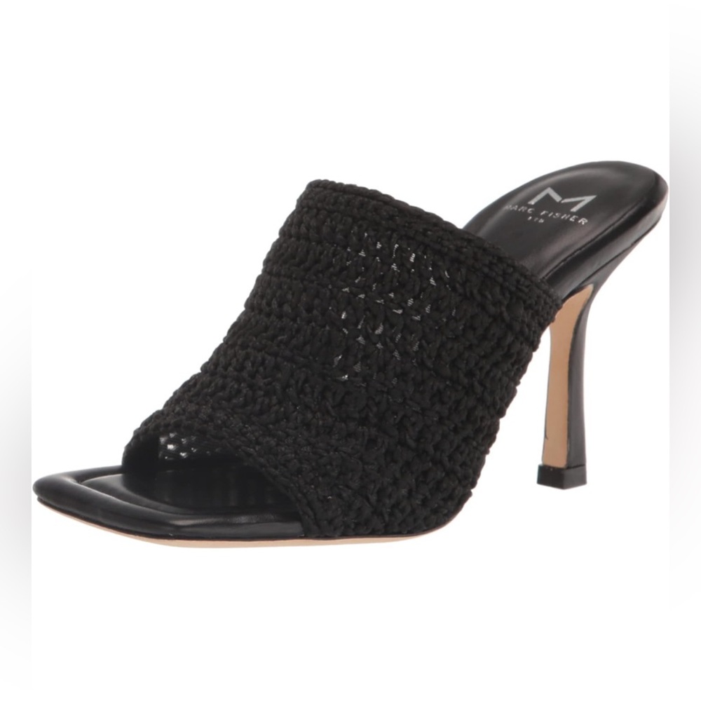 Brand New Women’s Marc Fisher LTD Solid Black Dako Heeled Sandal Size 10M